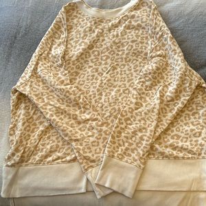 Leopard print, long sleeve sweatshirt, size 2 XL